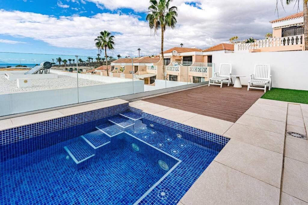אדחה Villa Riviera De 4 Dormitorios Con Piscina. מראה חיצוני תמונה